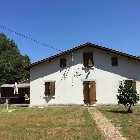 Belle Maison Landaise بيت للعطل